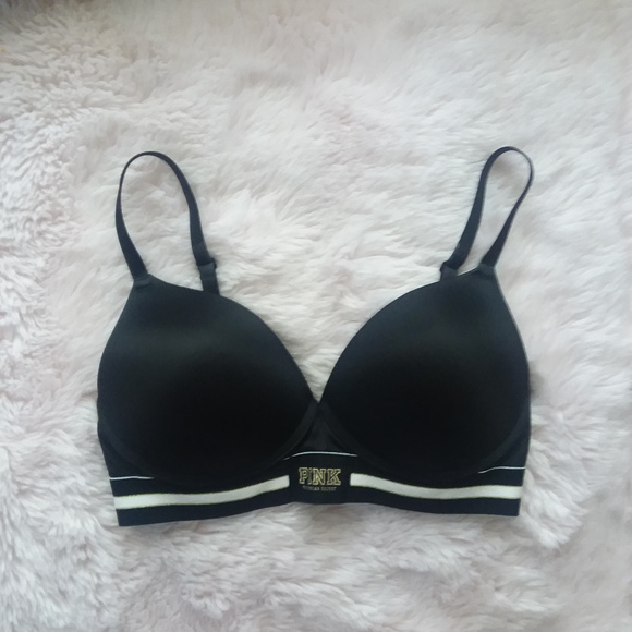 PINK Victoria's Secret Other - ❄ PINK Victoria's Secret Wear Everywhere Wirefree